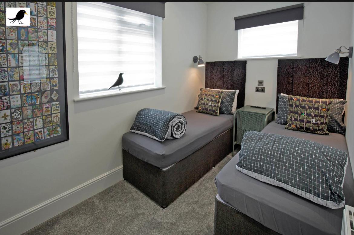 Blackbird Accommodation And Luxury Apartments Room 14 Blackpool Exteriör bild